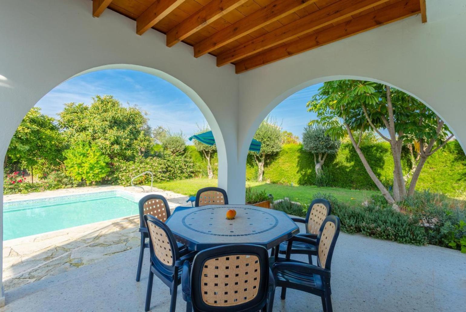 Sun Beach Villa Tria Polis Extérieur photo