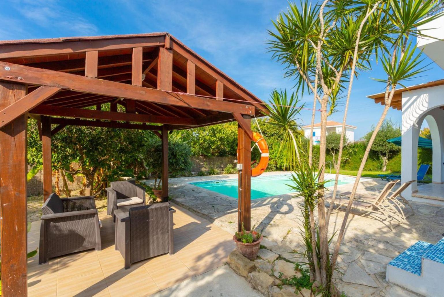 Sun Beach Villa Tria Polis Extérieur photo
