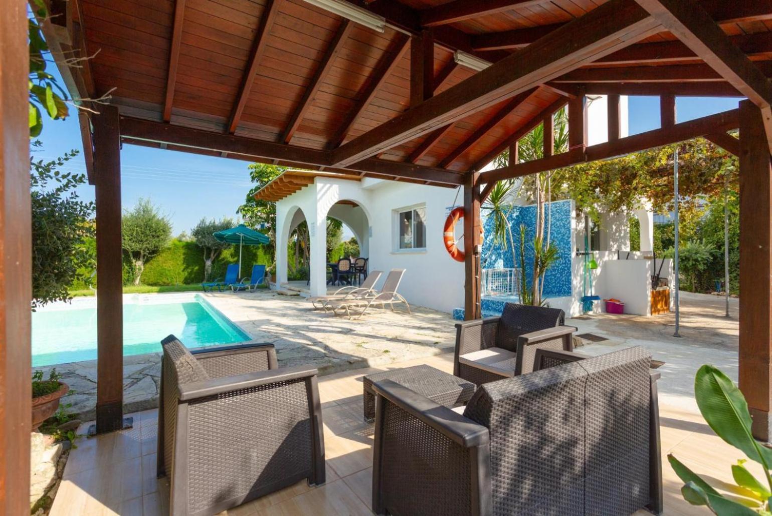 Sun Beach Villa Tria Polis Extérieur photo